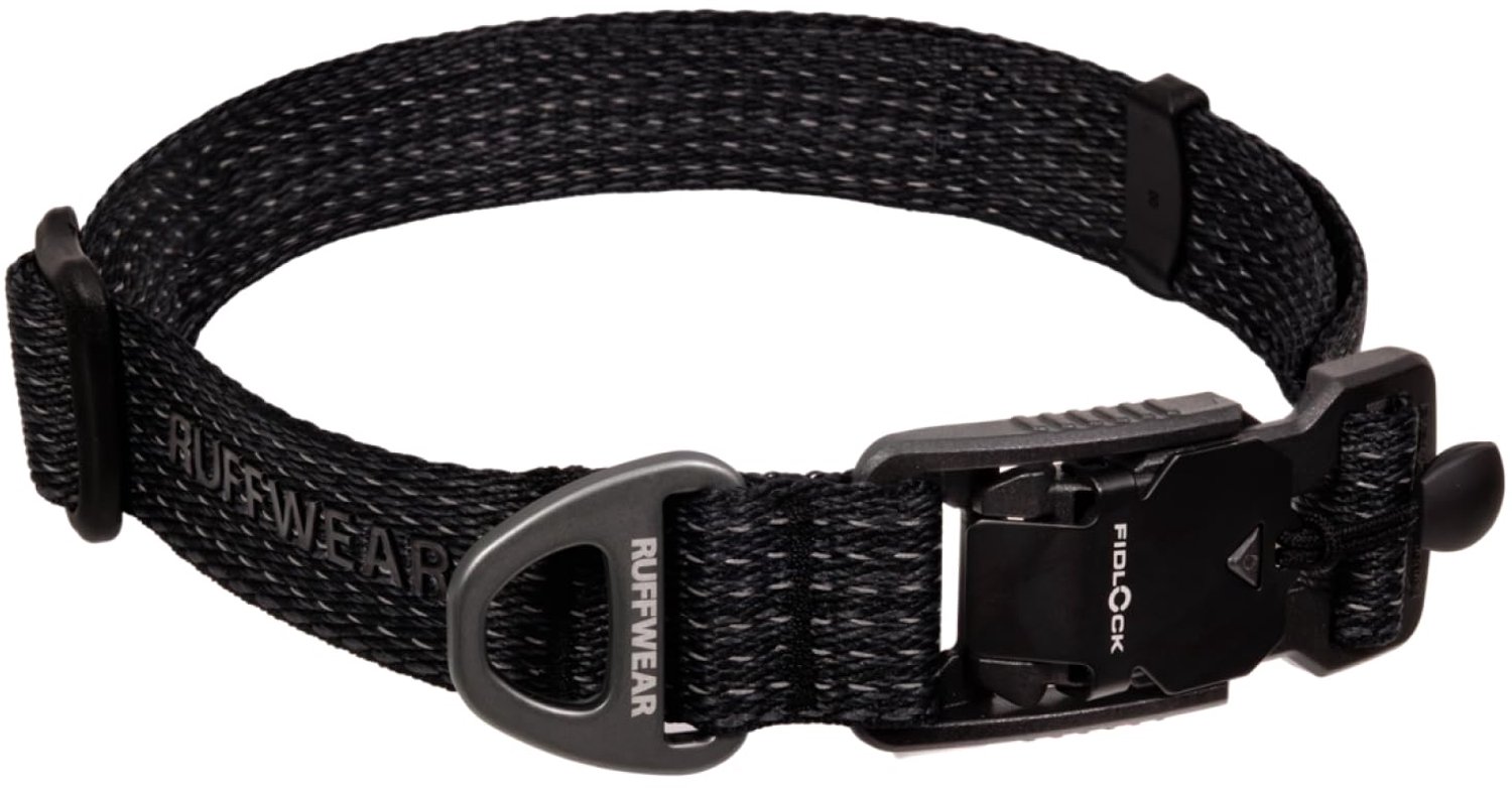 Hondenhalsband Ridgeline - Reflecterend en lichtgewicht - Kleur: obsidiaan zwart - Maat: L (51-66 cm)