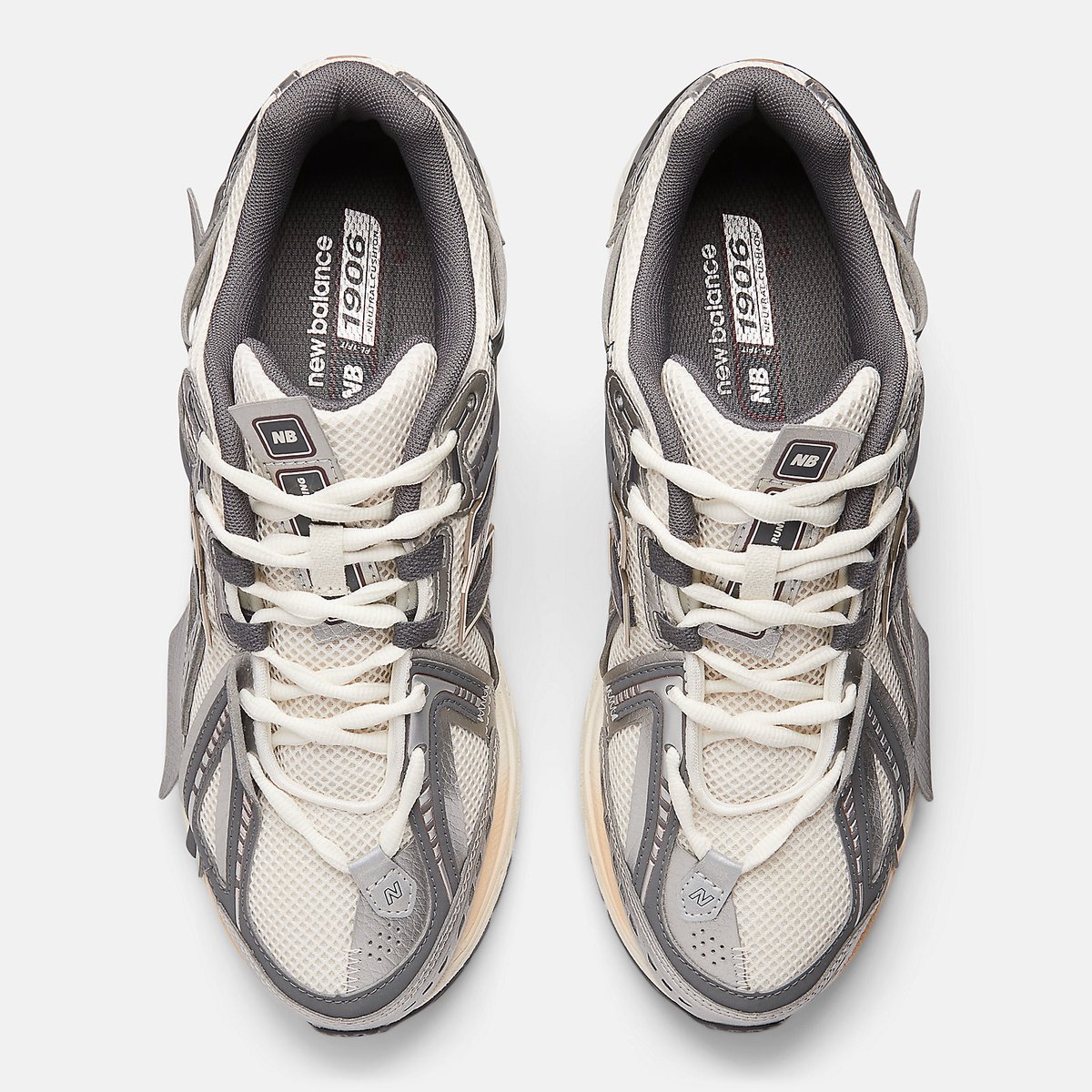 New Balance 1906A - Maat 46.5 - Silver Metallic/Castlerock / Zilver Grijs - 1906A - Lifestyle - Heren Sneakers voor Mannen