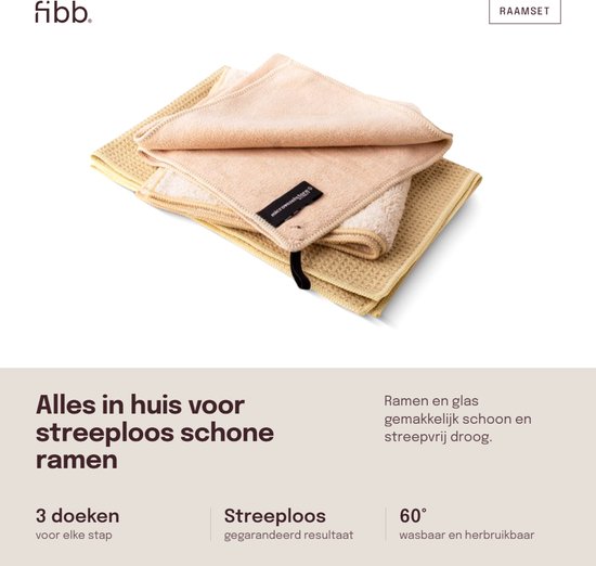 Drie beige microvezeldoeken voor streeploos schone ramen, wasbaar op 60 graden.