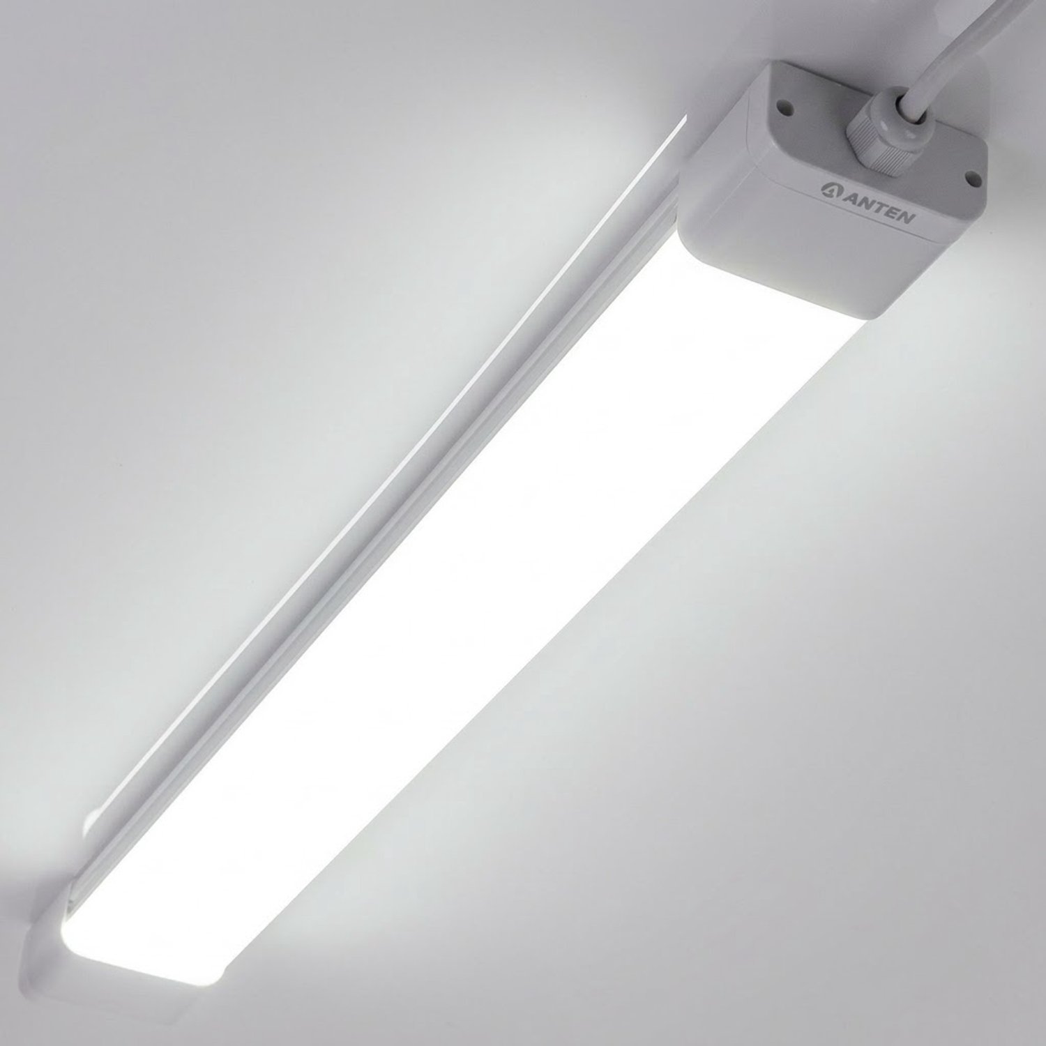 anten LED Batten 60cm - 18 W 1980lm - 6000K Koud Wit licht - LED TL Armatuur - IP65 Waterdicht - Doorkoppelbaar - flikkervrij - incl. montageklemmen & quick connector