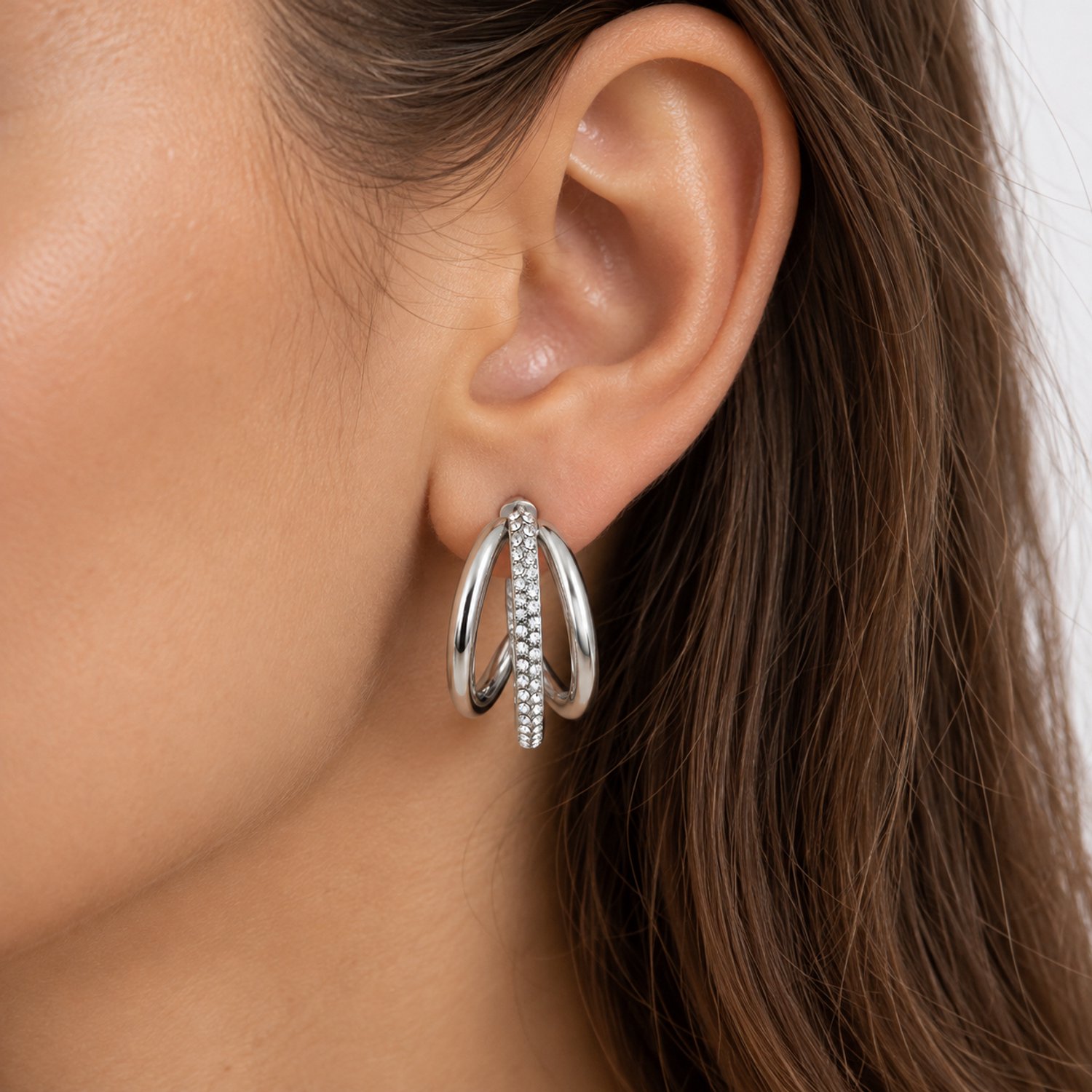 Engravia by Derya – Triple Hoop Oorbellen Dames – Stainless Steel – Zilverkleurig met Zirkonia – 2 cm – Elegant Cadeau voor Haar