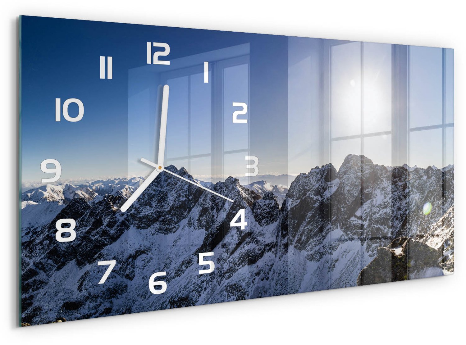 TULUP Wandklok - De winter in het Tatragebergte Moderne Wandklok Glas - 60x30 cm - Blauw Wandklok Glas Decoratie - Witte handen - Rechthoekige Klok - Glazen Wandklok Design - Klok Glas Met Opdruk