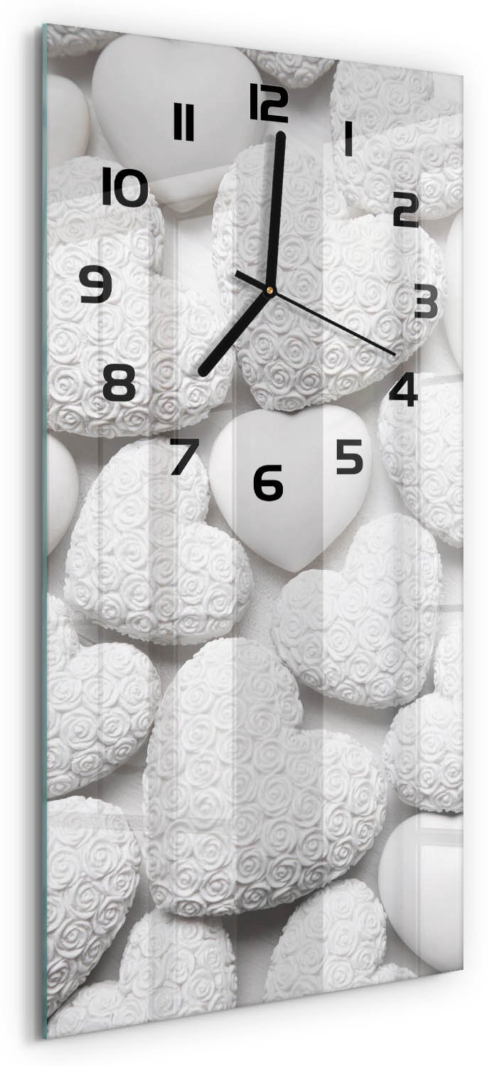 Tulup Wandklok - Witte achtergrond met hartjes Glazen Klok Met Print - 30x60 cm - Wit Wandklok Glas Met Motief - Zwarte handen - Rechthoekige Klok - Wandklok Glas Decoratie - Gekleurde Glazen Klok