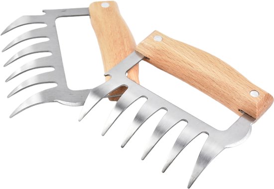 Twee metalen klauwen met gebogen tanden en houten handvatten.