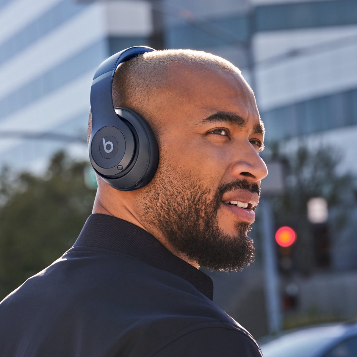 Beats Studio Pro Draadloze Koptelefoon - afbeelding 2