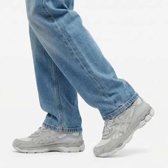 Chaussures pour femmes ASICS Gel-NYC Cream Cloud Grey - Unisexe - Taille 39,5