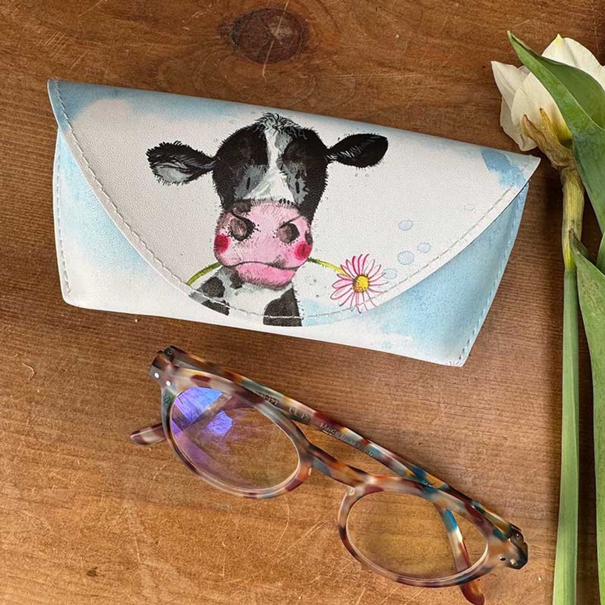 Alex Clark Spectacle Cases Dairy Cow ~ Brillenkoker Koe