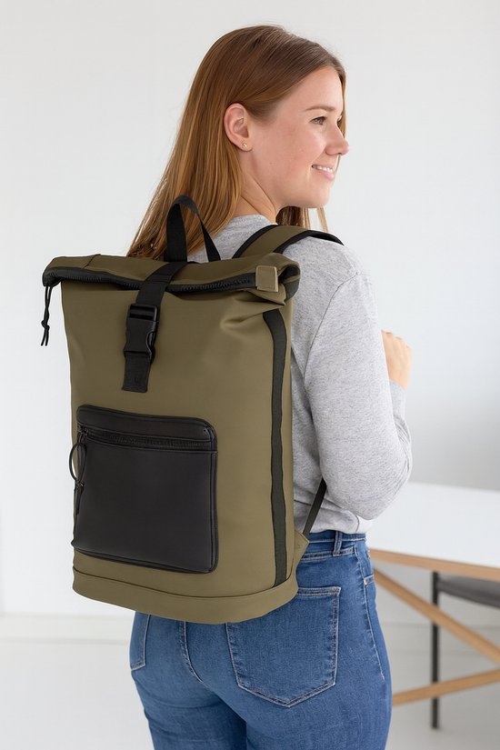 PU-rugzak met roltop en een 16 laptopvak - Egotier 92534 - Zwart