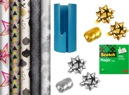 Emballage cadeau de Noël avec coupe-papier