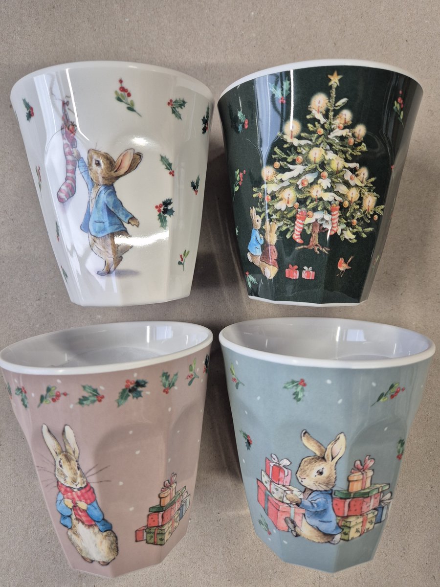 Peter Rabbit Kerst bekers 4 ass