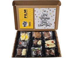 Kerst Chocolade Proeverij Pakket Deluxe + Pathé Thuisbon | Wenskaart Merry Christmas & Happy New Year | Mystery Card met persoonlijke boodschap | Kerstpakket | Kerstbox | Brievenbuspakket | Chocoladebox | Luxe Kerstchocolade