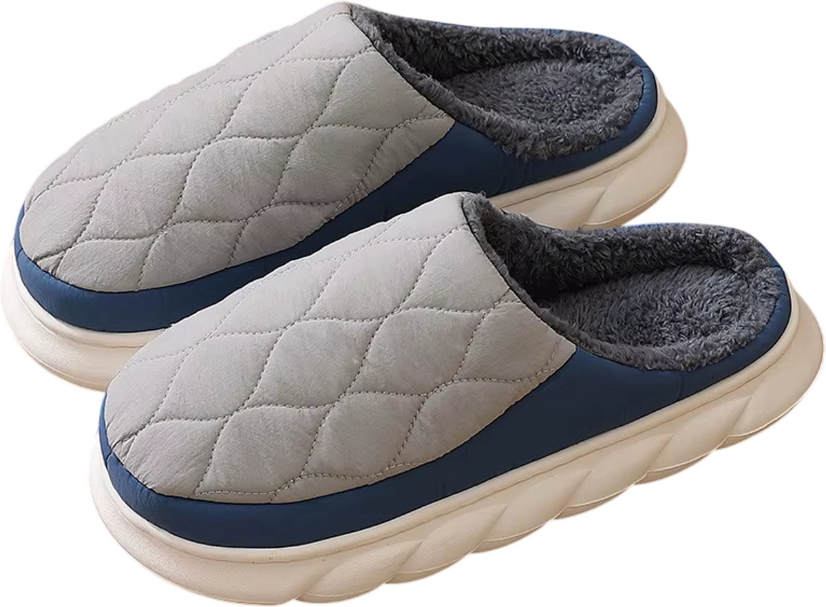 Winter Pantoffels voor Mannen & Vrouwen – Warme Pluche Huisschoenen – Antislip Pantoffels voor Binnen & Buiten – Comfortabele Winter Slippers – Maat 38–39