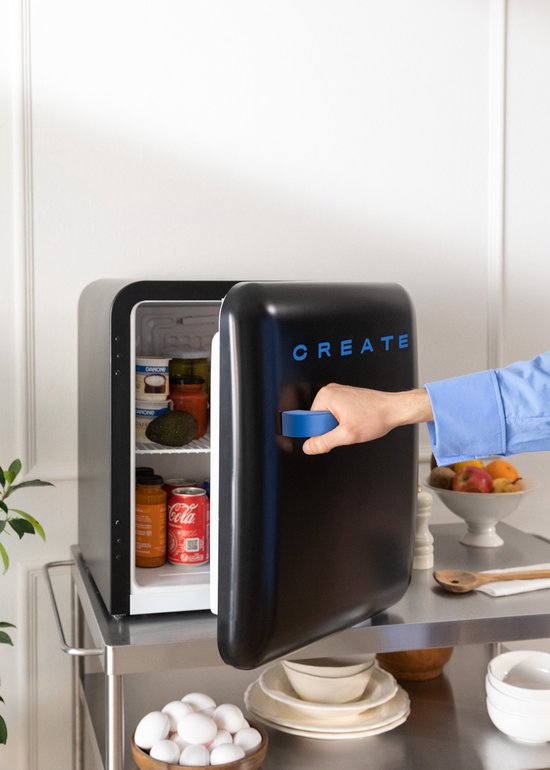 CREATE - Koelkast in retrostijl - Zwart - Handvat Kobaltblauw - FRIDGE RETRO 48L van create — afbeelding 4