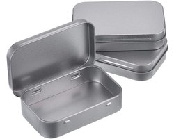 Mini blikken dozen - 3 Stuks - Opbergdoos - Metaal - Scharnierende blikken doos - Met deksel - Rechthoekige blikken doos - Mini draagbare doos - Geschikt voor thuis, op kantoor, voor uitstapjes en op reis - 95x60x20mm - Zilver