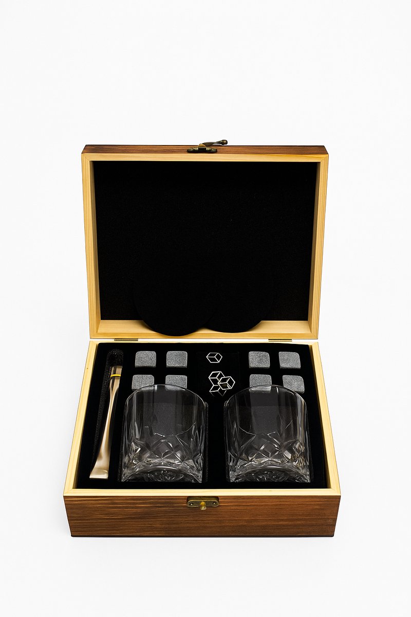 Whiskey Set - Incl. 8 Whiskey Stones, 2 Whiskey Glazen & Extra Accessoires - Luxe Cadeauset - Exclusieve Whiskey Geschenkset