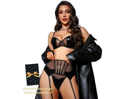 Sexy lingerie Set – Erotische Lingerie Dames – Zwart – Luxe Jarretelset met BH, Slip en Jarretels – Lak & Mesh Lingerie Erotisch Dames – Latex – PU – Kinky – Clubwear – Boudoir Lingerie – 3-delige set – Dare to Undress – Maat XS/S, M & L