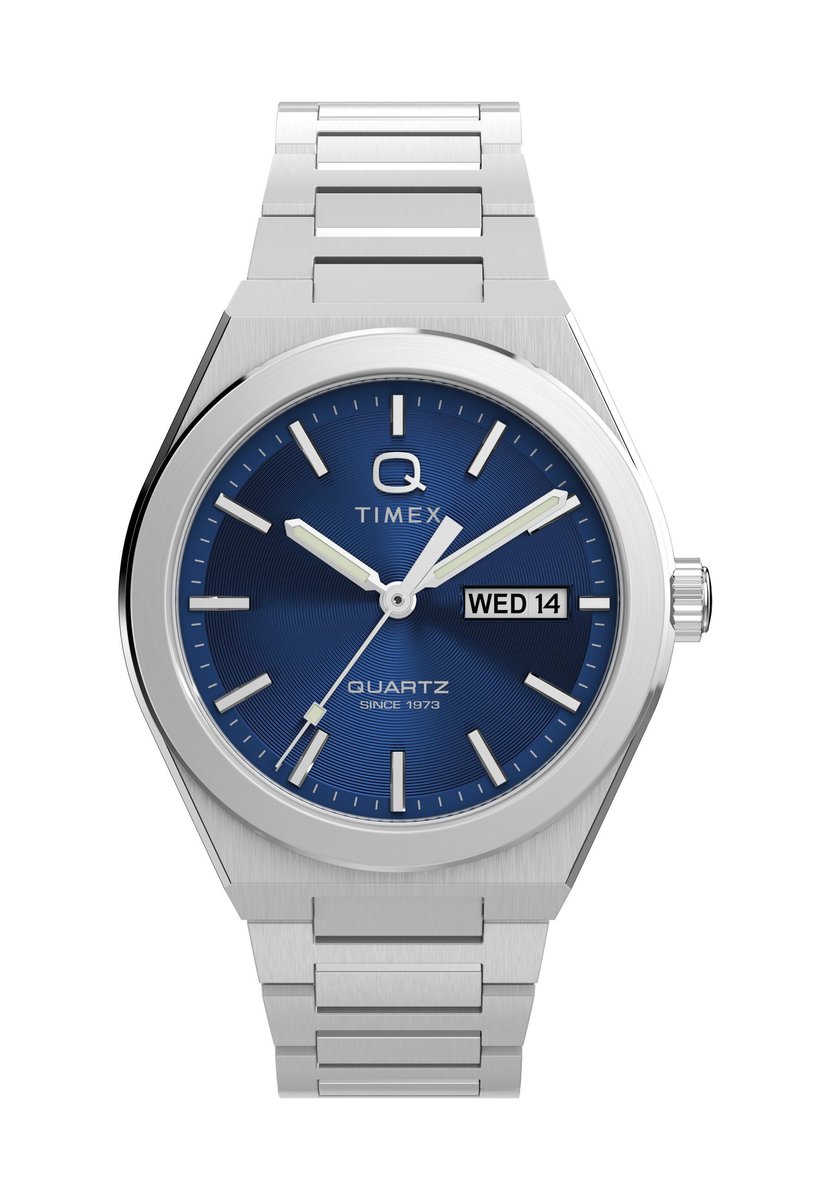 Timex Q Timex® Continental Day And Date Quartz Analoog Horloge Zilver En Blauw Kast: 100% Roestvrij Staal | Armband 100% Roestvrij Staal 39 mm TW2Y25000AJ, TW2Y25100AJ