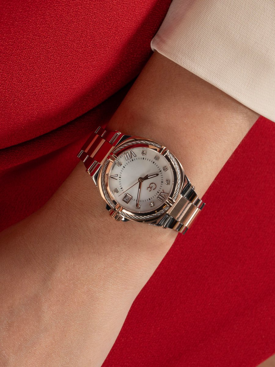 Gc Gc Ironclass Lady Analoog Horloge Zilver En Roségoud Case: 100% Roestvrij Staal | Armband: 100% Roestvrij Staal 32 mm Z43001L1MF
