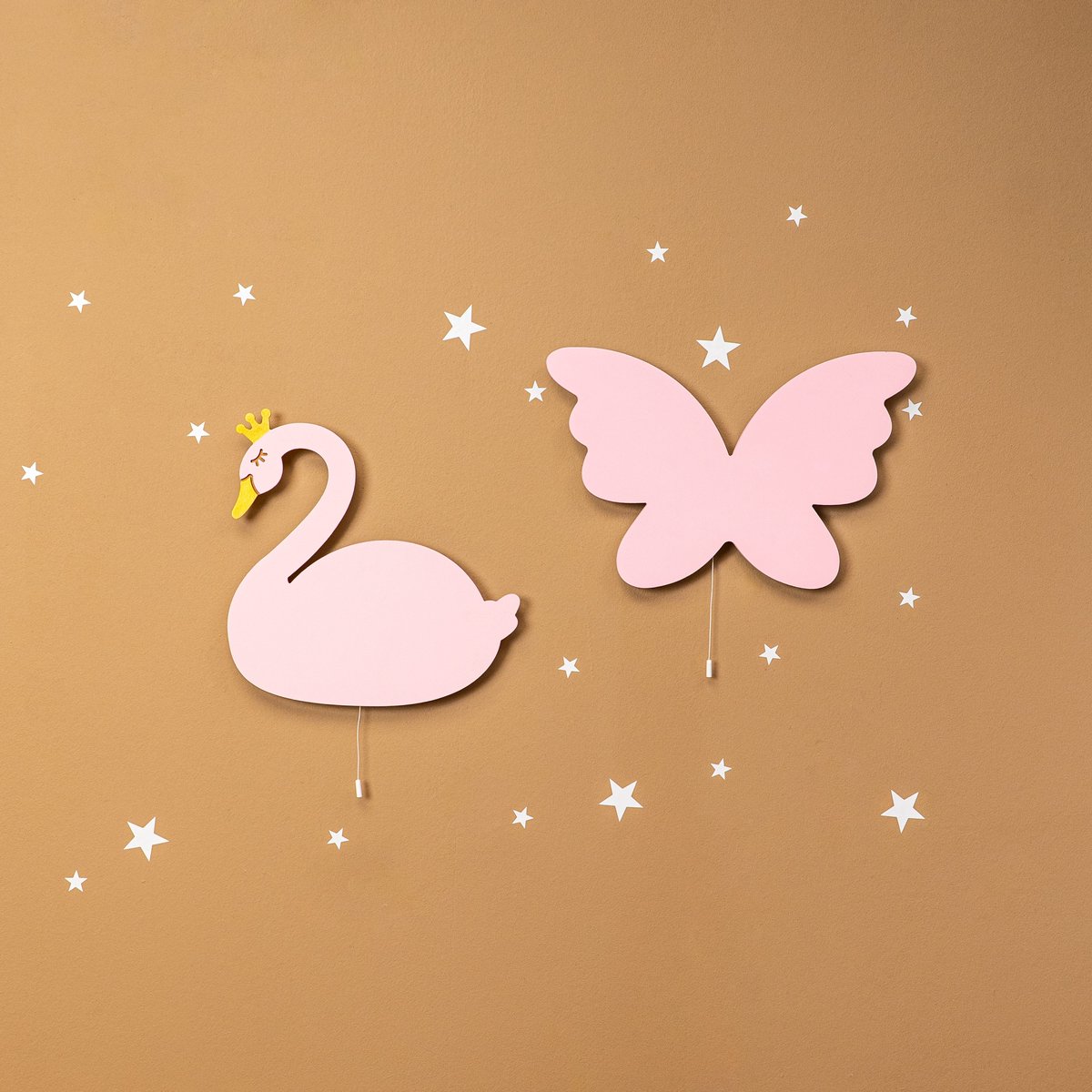 CozyCollections - Houten LED Nachtlamp - Wandlamp - Knop & Vlinder wandlamp set - Muurlamp - Nachtlampje kinderen - Nachtlampje baby