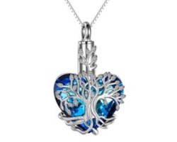 As ketting boom van het leven met blauw hart