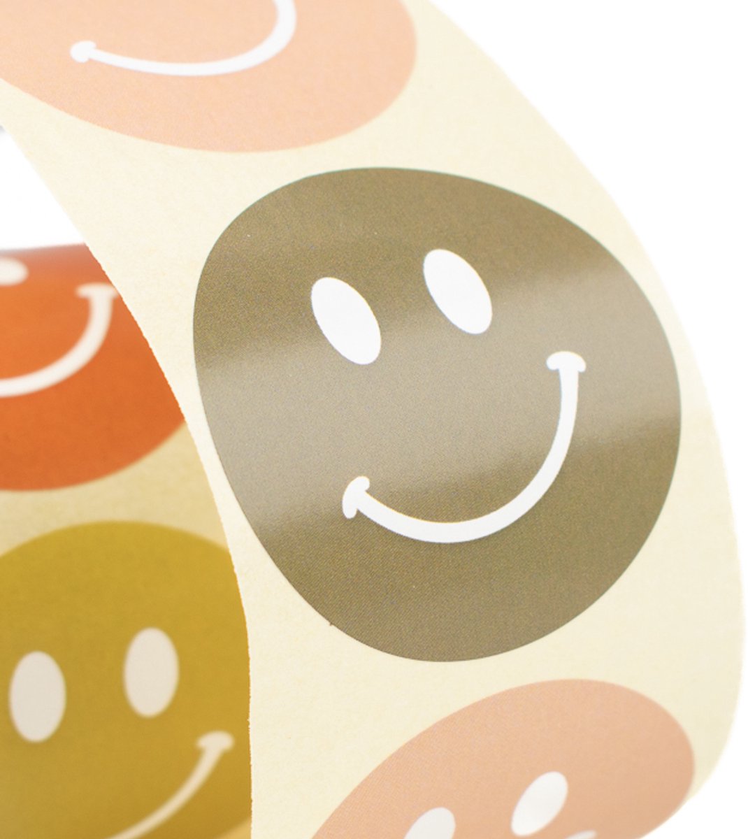 Sluitstickers geboorte - Sluitstickers verjaardag - Sluitstickers bedankt - Sticker Smiley - in diverse kleuren groen (2x), roze en rood - Ø 4 cm - 200 stuks op rol - Sluitsticker voor cadeauverpakking & aankleding geschenkverpakking