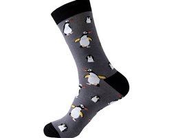 Heren sokken - grijs - zwart - leuke print pinguin - 40-46 - cadeau - voor hem - Kerst cadeau - vaderdag cadeau - verjaardagscadeau - geschenk - zakelijke geschenken