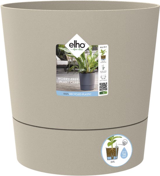 Beige Elho bloempot van 100% gerecycled plastic met watergeefsysteem. Diameter 24,5 cm, hoogte 24,2 cm.