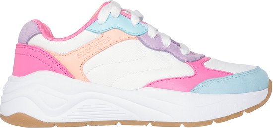 Witte sneaker met roze, paarse, lichtblauwe en oranje accenten.