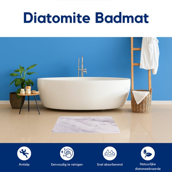 Diatomiet badmat met marmerlook in een badkamer, 60x40cm. Antislip, makkelijk te reinigen, snel absorberend.