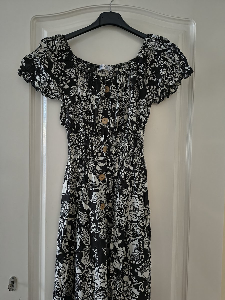 Lange dames jurk Claudine-gebloemd motief-zwart wit-Maat S/M-strandjurk-zomerjurk