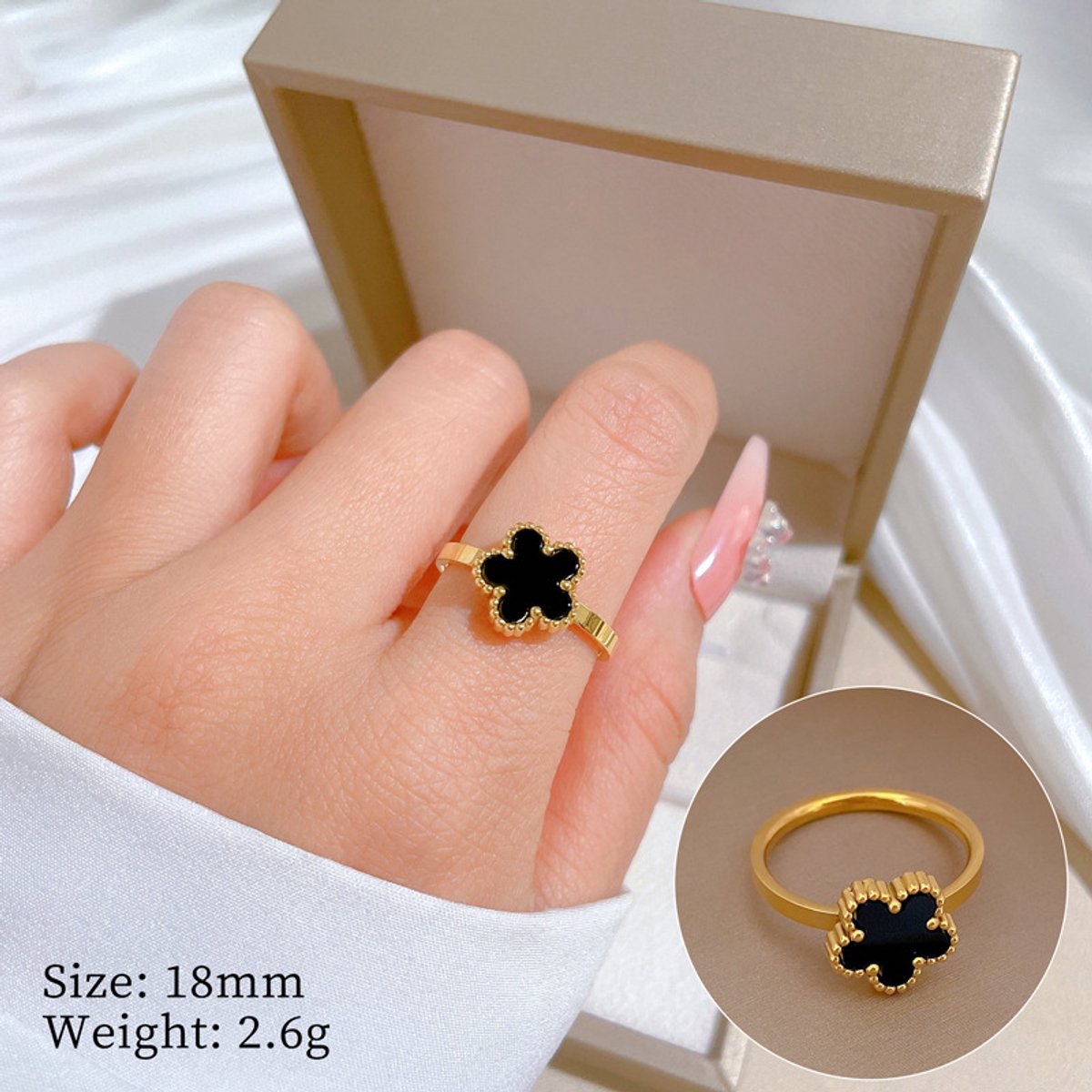 Glintweave – Roestvrijstalen Ring met Zwarte Klaver – 18K Verguld – Dames – Goud/Zwart – Maat 57 (Ø 18 mm)