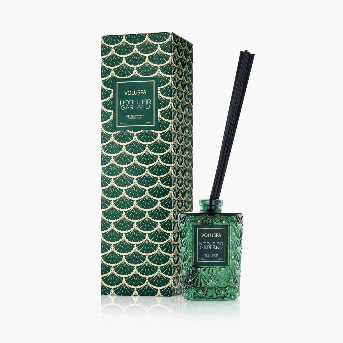 Voluspa - Noble Fir Garland - Geurstokjes 200ml