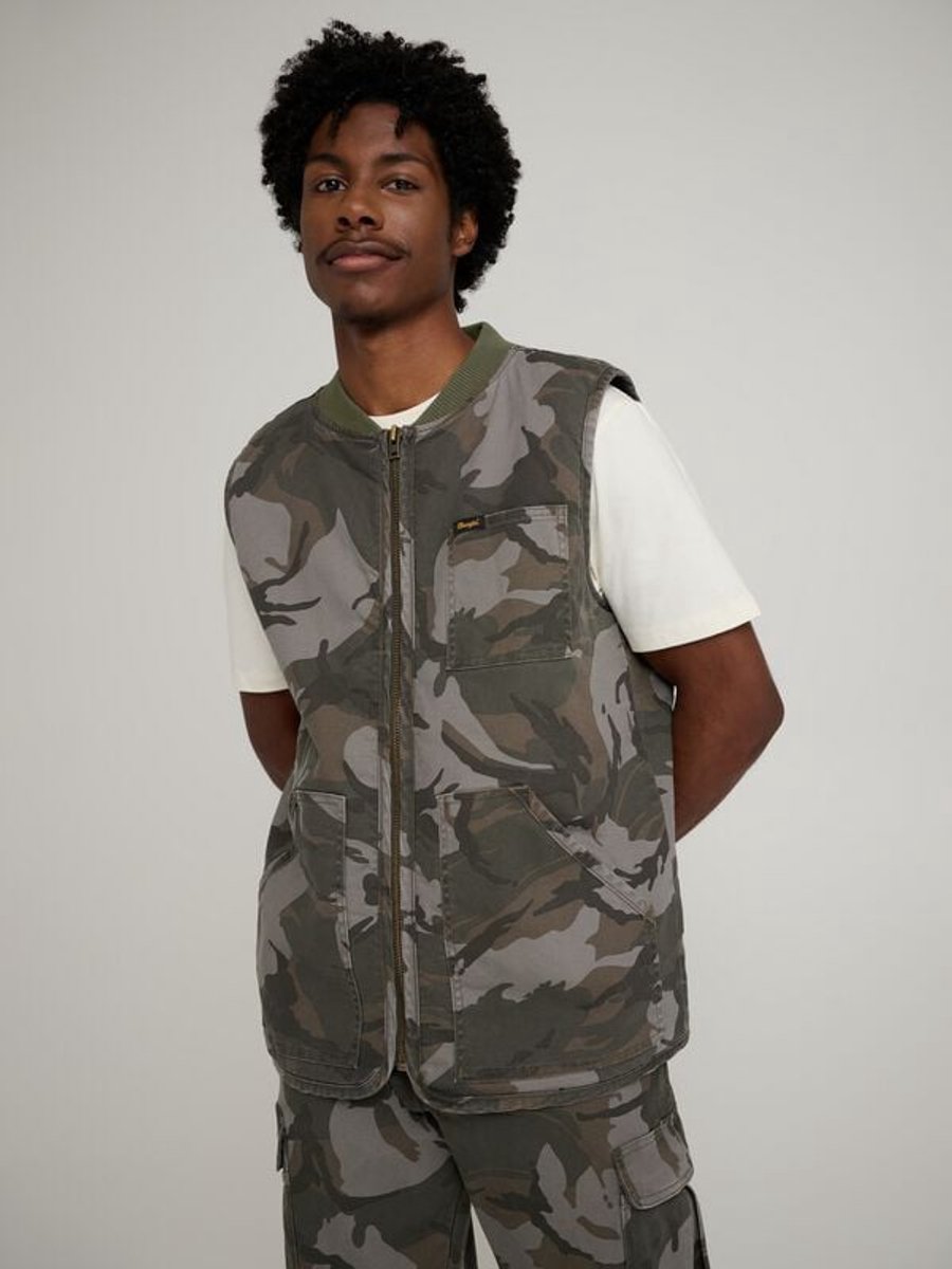 Wrangler Stranger Things Mike Lucas Vest Camo Heren Bodywarmer camouflage S Print