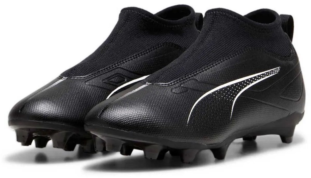 Zwarte Puma Ultra 5 Match+ FG/AG junior voetbalschoenen, EU 37 1/2, met SPEEDSYSTEM-zool en FastTrax-studontwerp.