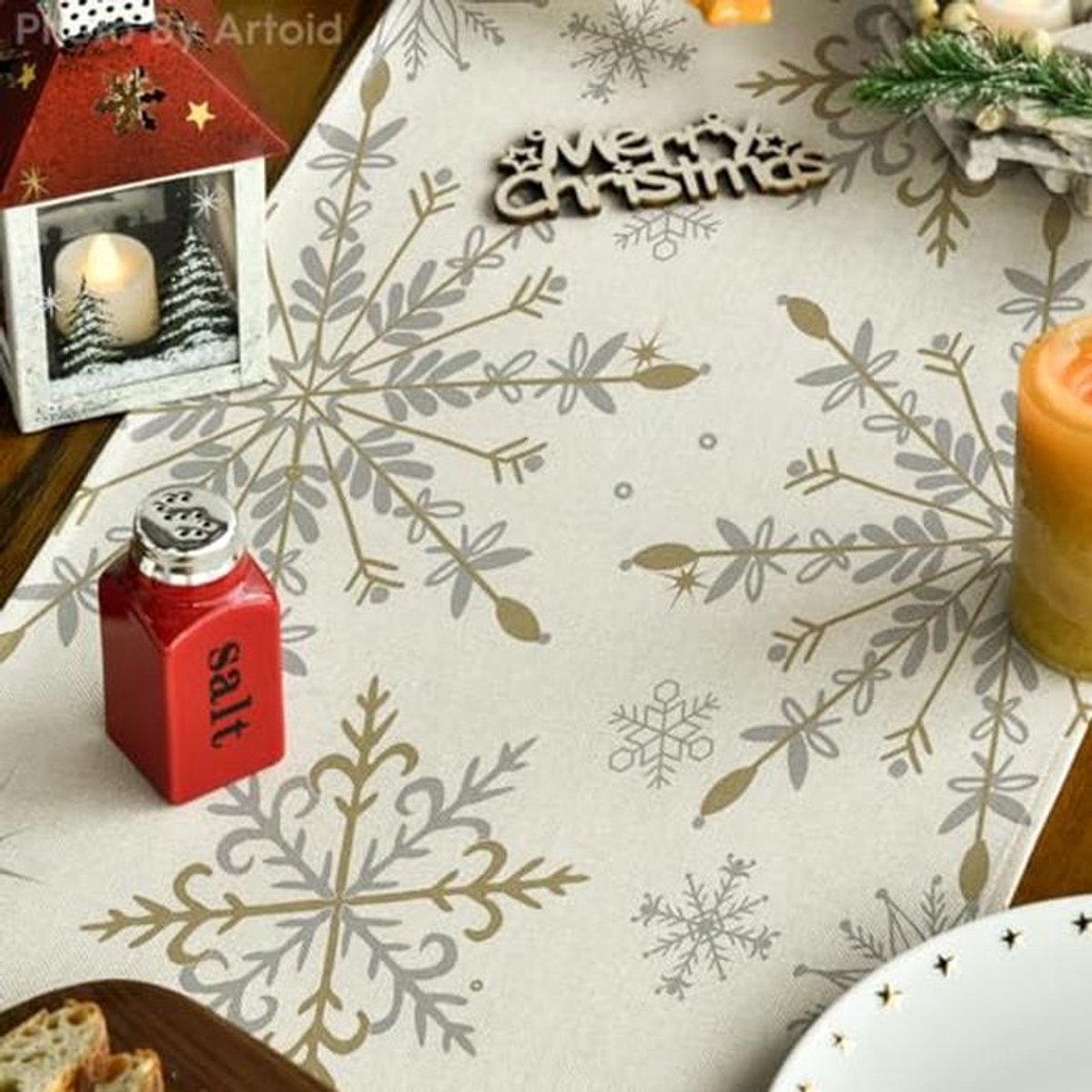 Gouden Tafelloper met Sneeuwvlokken voor Winterse Decoratie