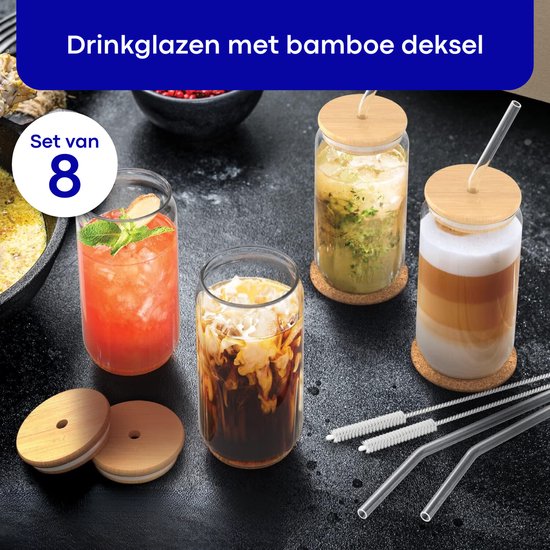 Set van 8 glazen met bamboedeksel. Een rood drankje, een koffiedrank en een latte macchiato.