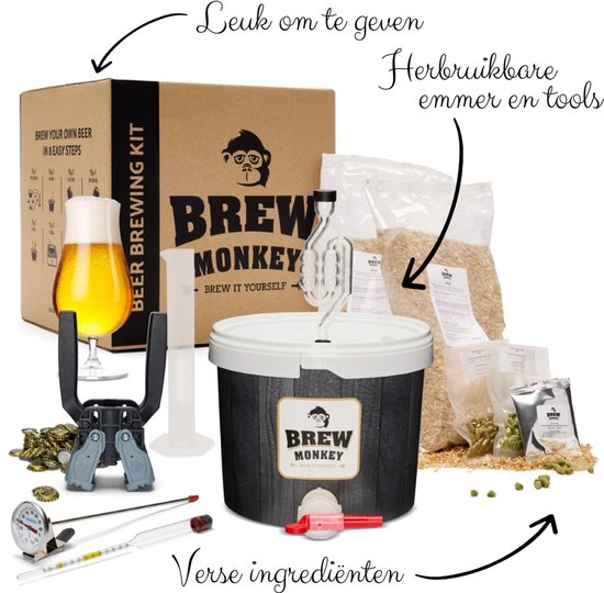 Brew Monkey bierbrouwpakket met zwarte emmer, glas, gist, hop, mout, thermometer, flesdoppen en handleiding.