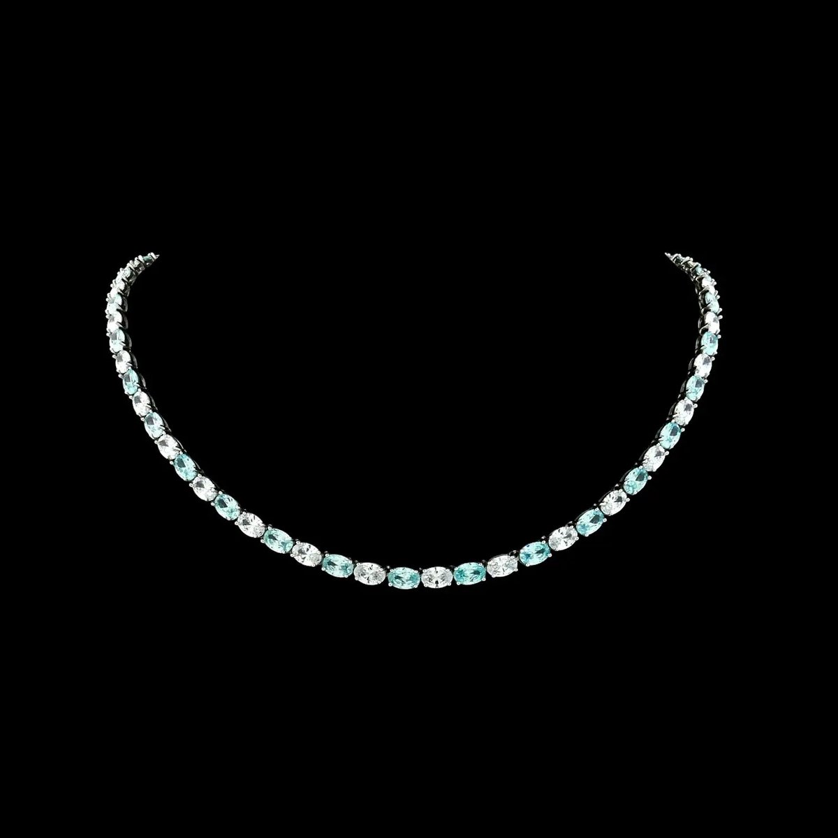 Victoria Valenza 925 Sterling Zilveren Tenniscollier met Aquamarijnkleurige Zirkonia Stenen - Ketting - 925 sterling zilver - Zilverkleurig - Tennisketting - Zirkonia