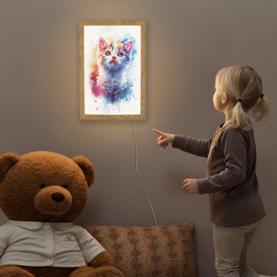 Nachtlampje 20x30 cm - Kinder lampje - Kat - Portret - Kleuren - Verf - Wit - Tafellamp kinderkamer - Slaapkamer lamp - Bedlamp kinderen - Kinderlampje stopcontact - Wandlamp babykamer - Nachtlampjes van OnlyWow — afbeelding 5