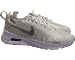 Nike Nike Air Max NuAxis SE - Sneakers - Dames