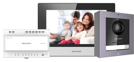 Ensemble complet d'interphone vidéo IP Hikvision DS-KIS602(B) avec DS-KD8003-IME1(B) en saillie, DS-KH6320-WTE1, commutateur PoE et carte SD