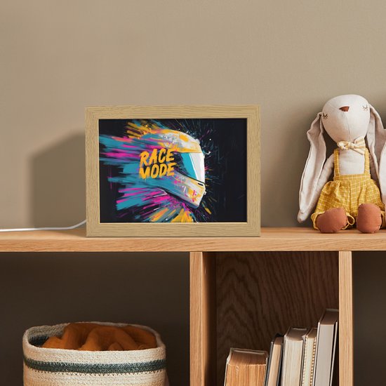 Nachtlampje 20x15 cm - Kinder lamp - Racehelm - Abstract - Verf - Kleurrijk - Tafellamp kinderkamer - Slaapkamer lamp - Bedlamp kinderen - Kinderlampje stopcontact - Wandlamp babykamer - Nachtlampjes van Merkloos — afbeelding 3