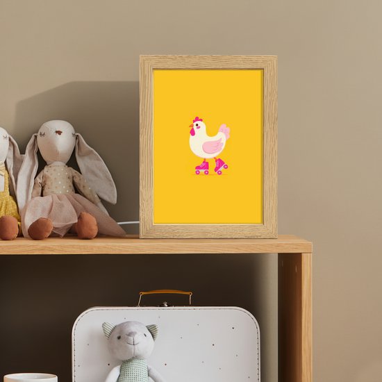 Nachtlampje 15x20 cm - Kinder lampje - Kip - Rolschaatsen - Geel - Tafellamp kinderkamer - Slaapkamer lamp - Bedlamp kinderen - Kinderlampje stopcontact - Wandlamp babykamer - Nachtlampjes van OnlyWow — afbeelding 3