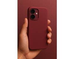 iPhone 15 Premium Silicone Hoesje – Shockproof Case met Super Grip – Verhoogde Camera-Randen – Slank en Luxe Bescherming