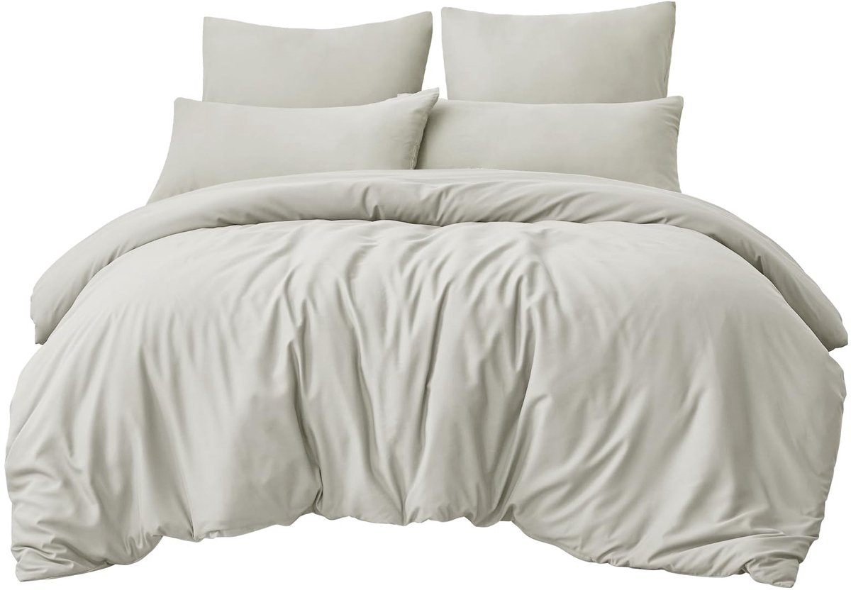 Unyqoos Luxe microvezel beddengoedset 220x240 cm met ademende eigenschappen beige,