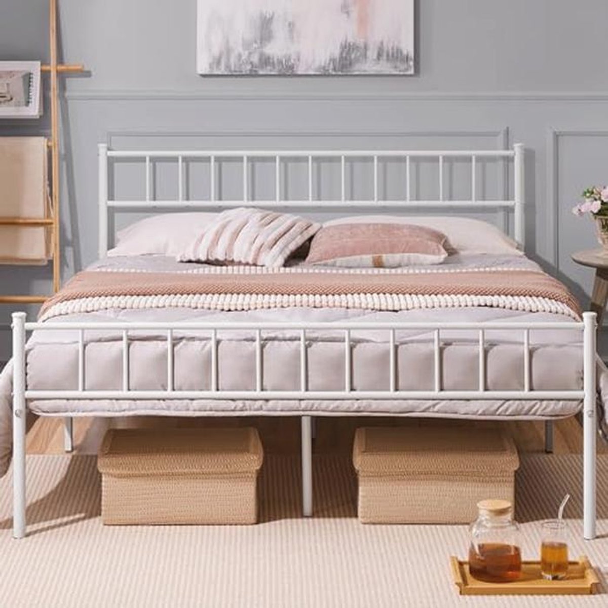 Metalen Bed 160x200 cm met Hoofdeinde en Lattenbodem - Stabiel en Ruimtebesparend