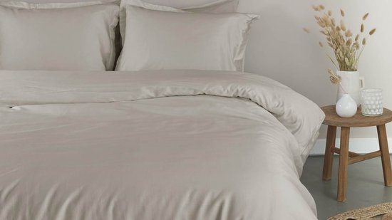 Ambiante Satin Uni dekbedovertrek - Lits-Jumeaux - 240 x 200/220 cm - Zand van Ambiante — afbeelding 5