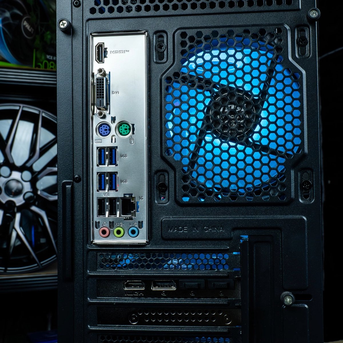 FlowUp x Powered By MSI - De Tetragame Gaming PC - Ryzen 7 - afbeelding 3