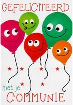 Gefeliciteerd met je communie! Een grappige en vrolijke kaart met gekleurde ballonnen waar een grappig gezicht in is getekend. Een leuke kaart om zo te geven of om bij een cadeau te voegen. Een dubbele wenskaart inclusief envelop en in folie verpakt.