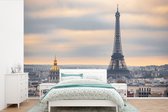Behang - Fotobehang Eiffeltoren - Parijs - Lucht - Breedte 360 cm x hoogte 240 cm